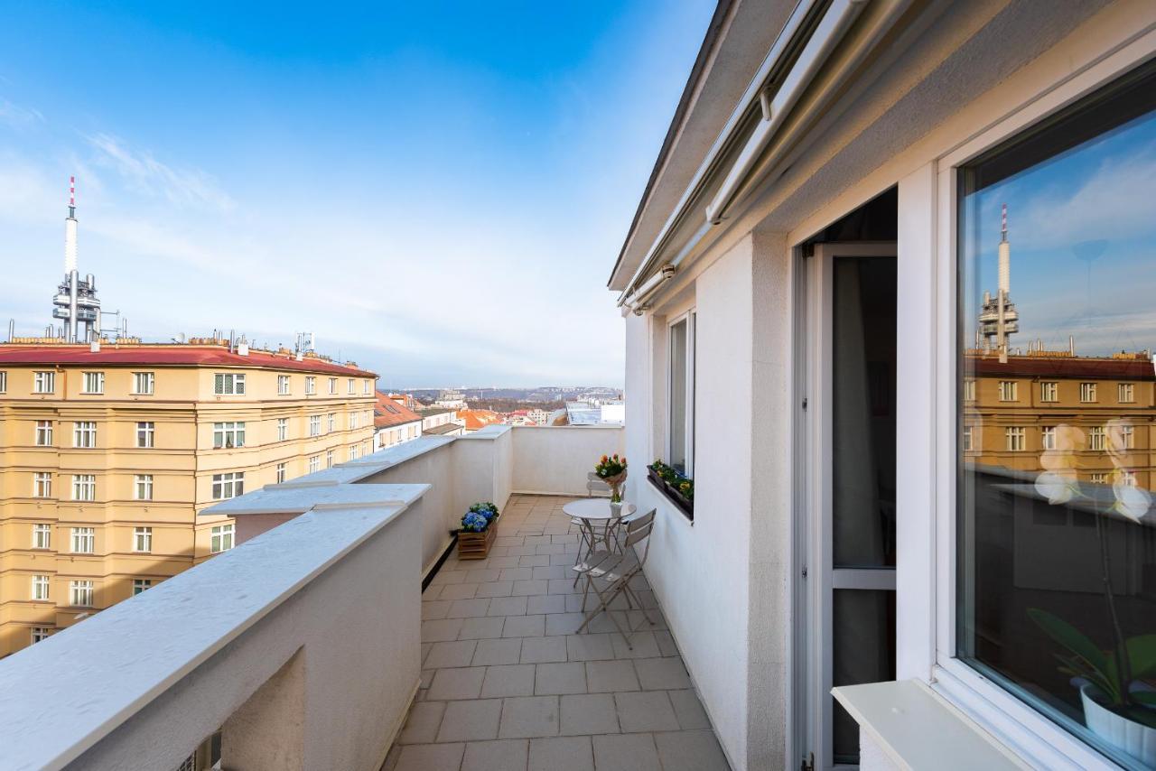 Bright Charming Apt With Terrace, Parking & Airco. Prag Exterior foto